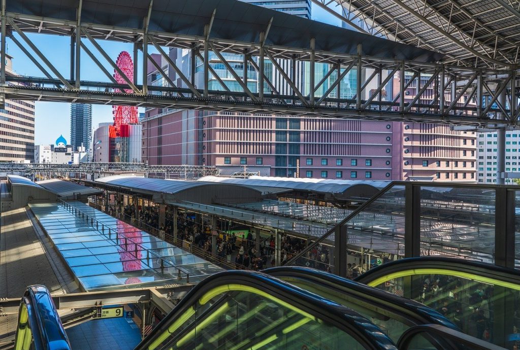 shin-osaka train station, station, tracks, rails, train, rail transport, transport, building, city, architecture, urban, cityscape, people, modern, osaka, osaka train station-9227711.jpg